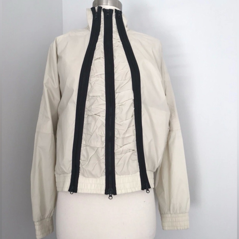 Stella McCartney NYLON THREE FULL ZIP FRONT CLOSURE LINED ZIP POCKET JACKET - Picture 2 of 12